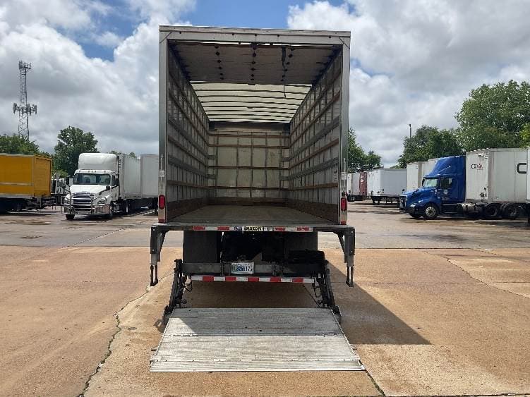 2022 International MV607 Box Truck - 220HP, 6 Speed Automatic, Roll up Door image 9