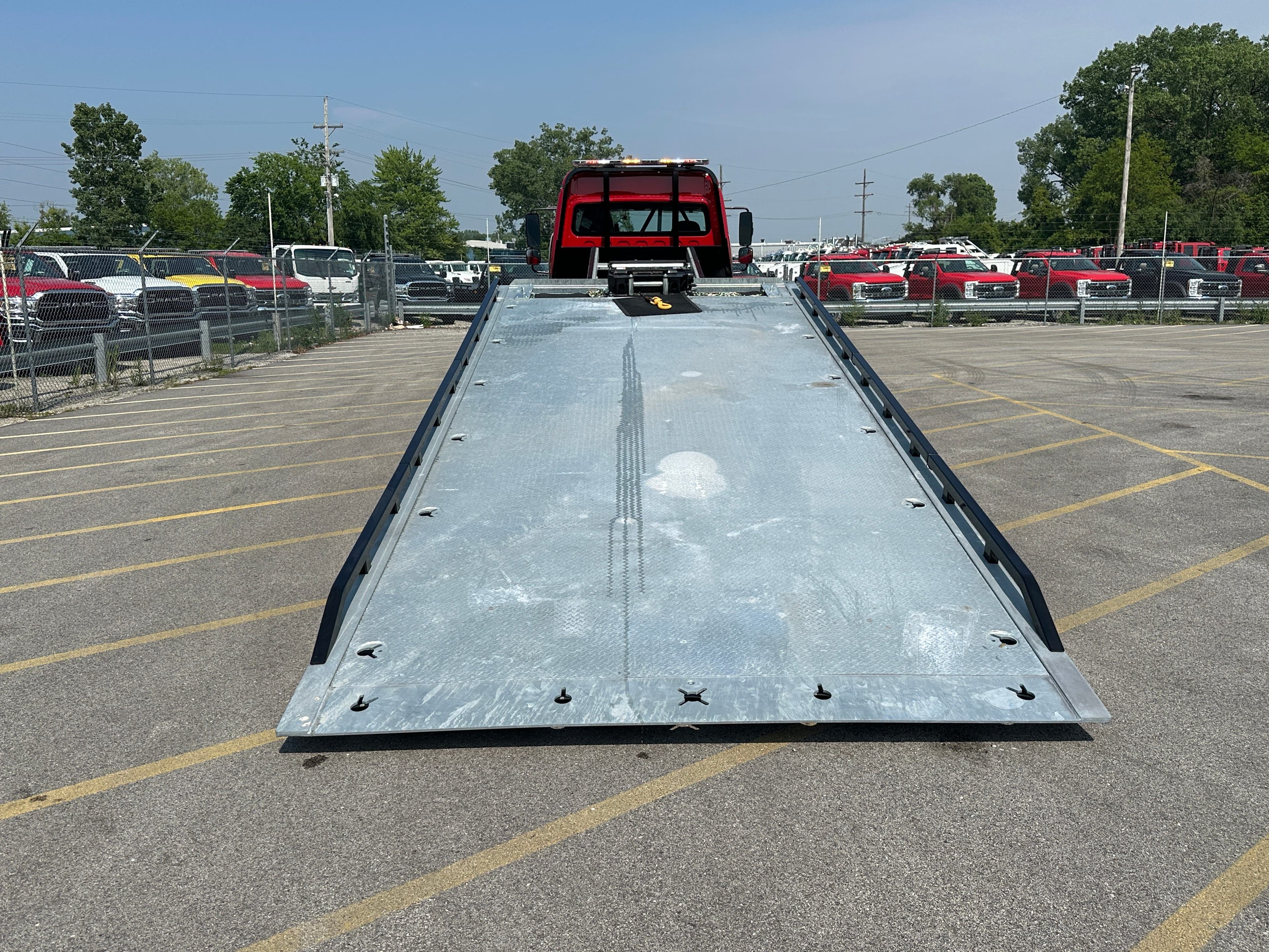 2025 Freightliner M2 106 image 20