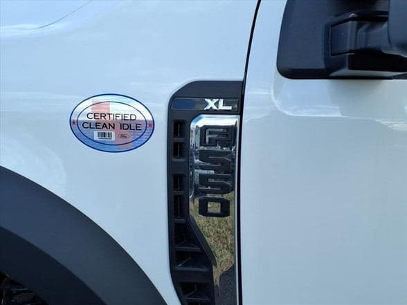2026 Ford F550 SD XL image 13