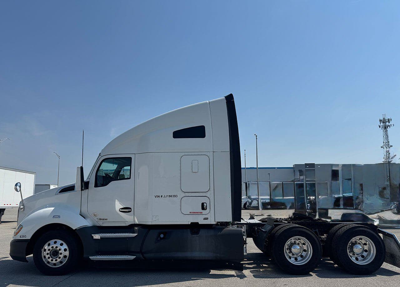 2018 Kenworth T680 image 4
