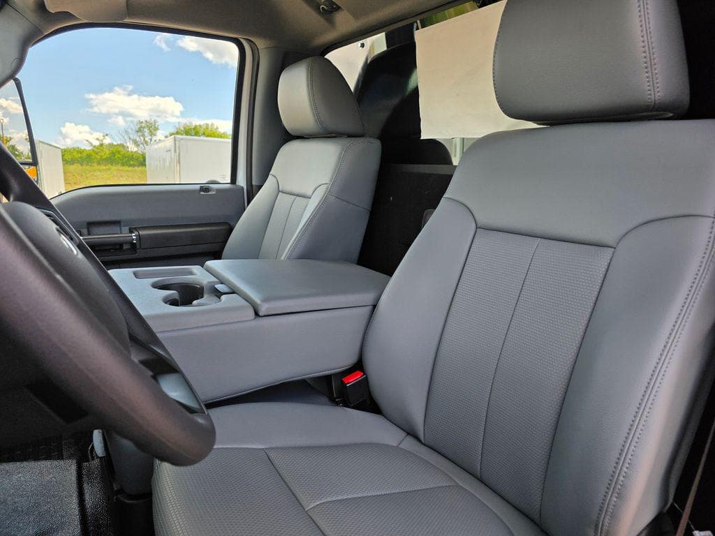 2027 Ford F-650SD Base image 18