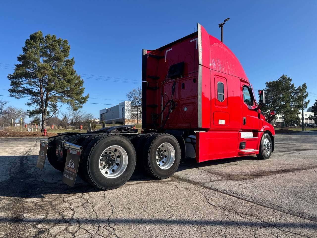 2022 Freightliner Cascadia 126 image 4