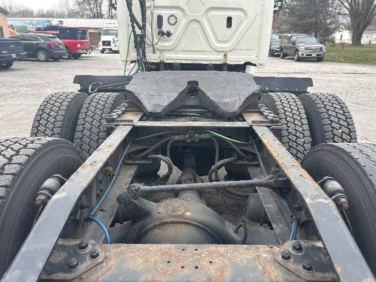 2018 Freightliner Cascadia image 6