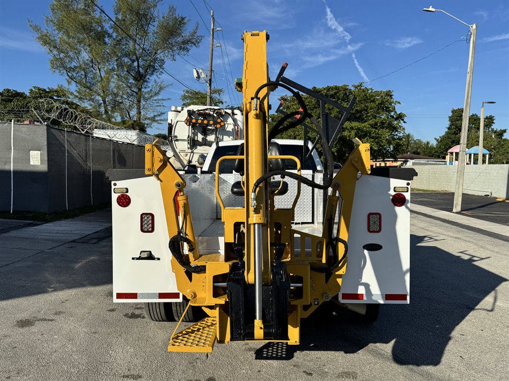 2019 Ford F450 XL image 10