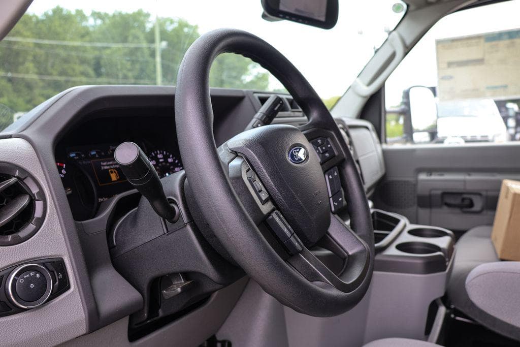 2026 Ford E-350SD Base Box Van image 23