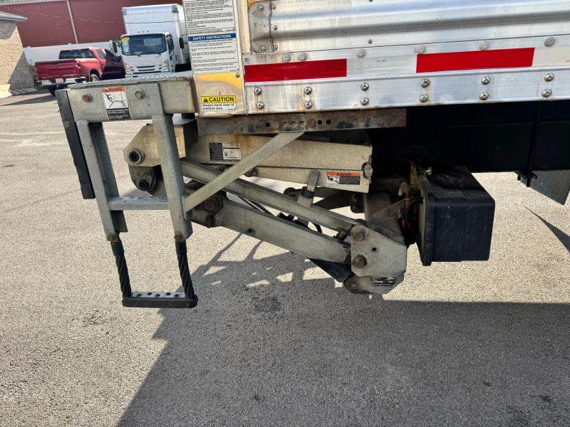 2019 International 4300 image 23