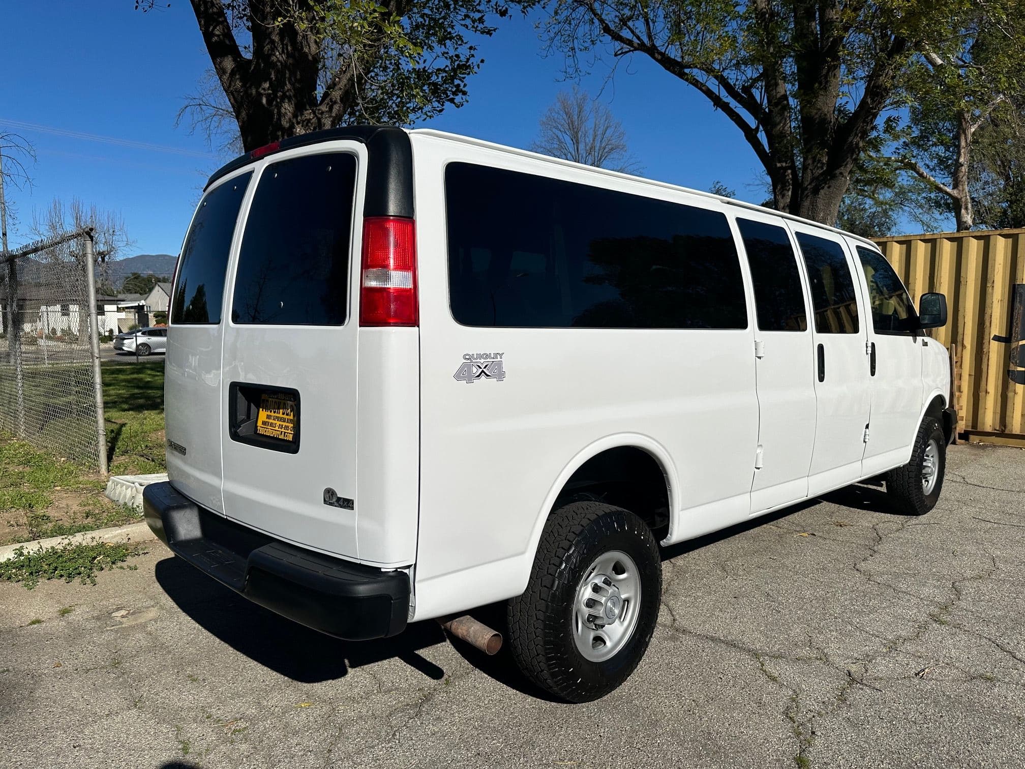 2019 CHEVROLET EXPRESS 3500 Quigley 4x4 Van 13480 image 4