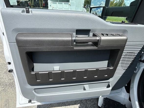 2025 Ford 4143D image 9