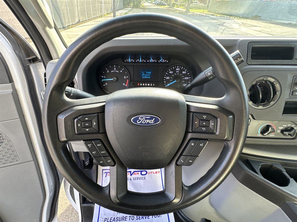2023 Ford E-Series Cutaway image 59