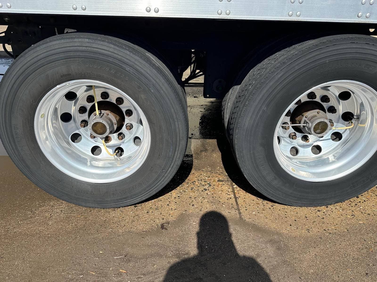 2021 Utility 53` Dry Van image 6