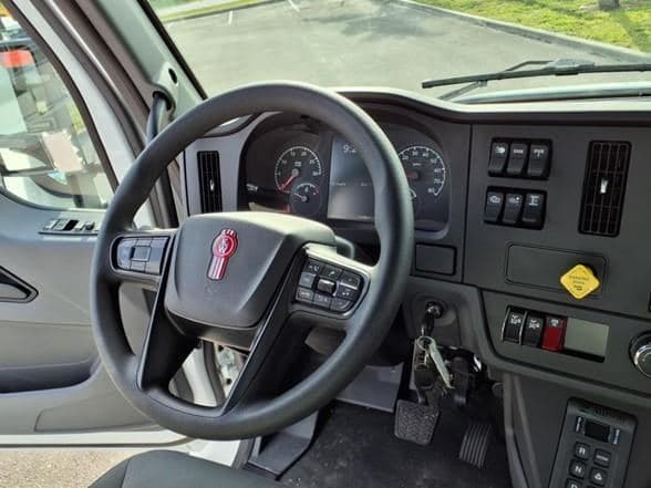 2026 Kenworth D5 image 15
