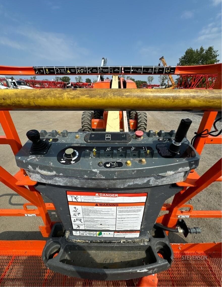 2013 JLG 600S PL7579 image 8