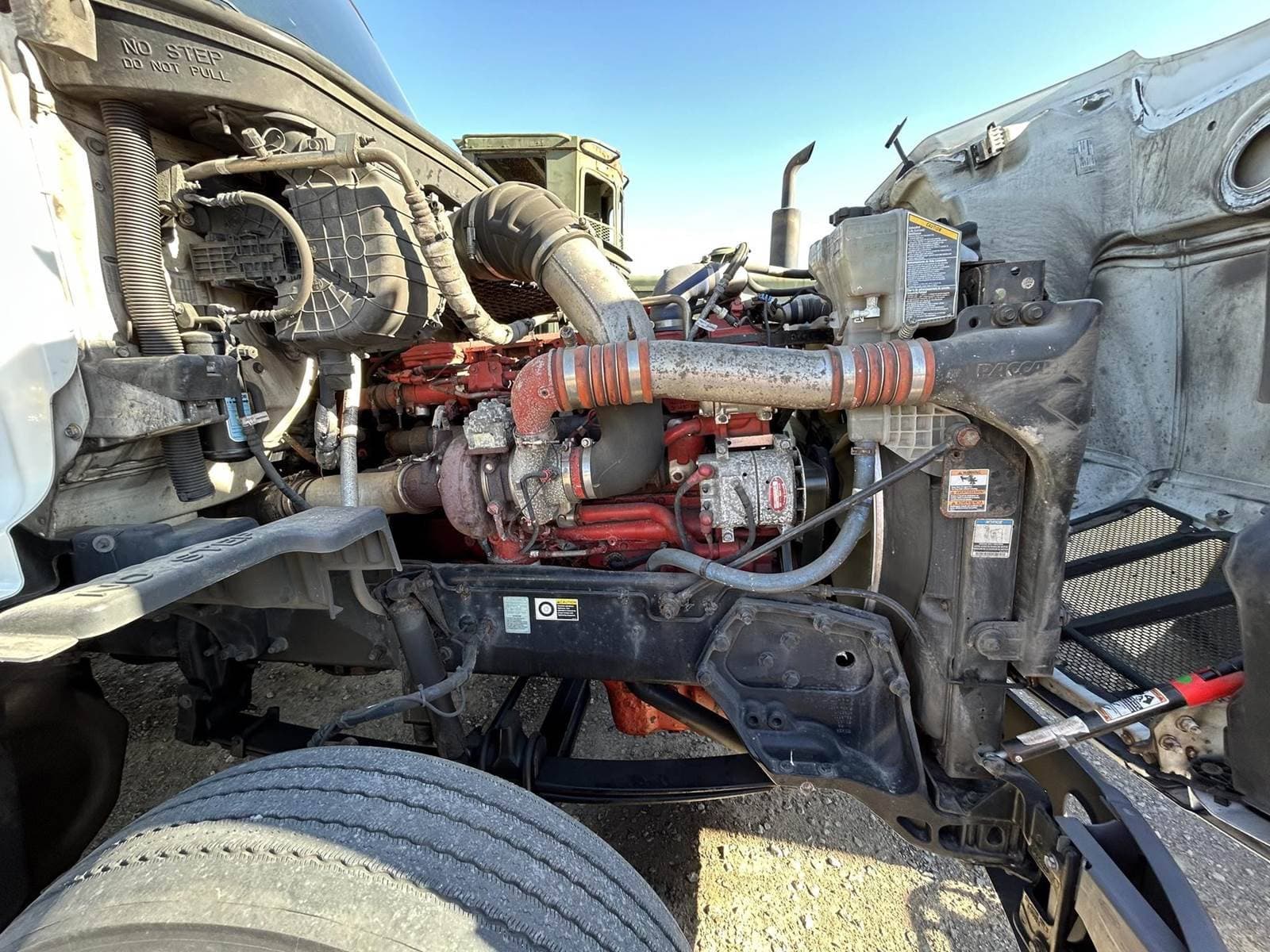 2018 Peterbilt 579 image 5