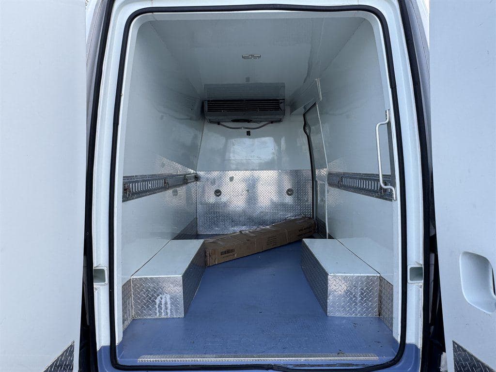 2019 Freightliner Sprinter 3500 image 21