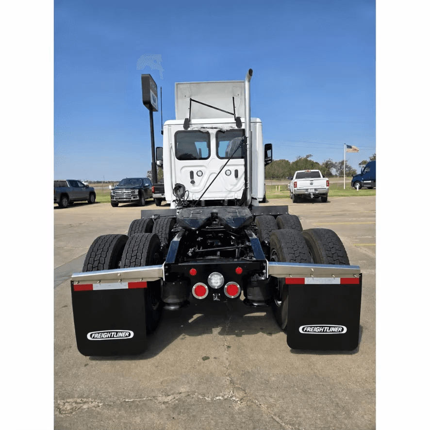2026 Freightliner Cascadia 126 image 4