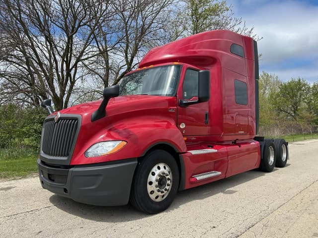 2022 International LT Sleeper Semi Truck - 73" Raised Roof Sleeper, Cummins 450HP, Automatic