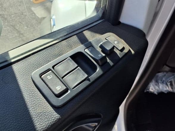 2026 Kenworth T880 image 9