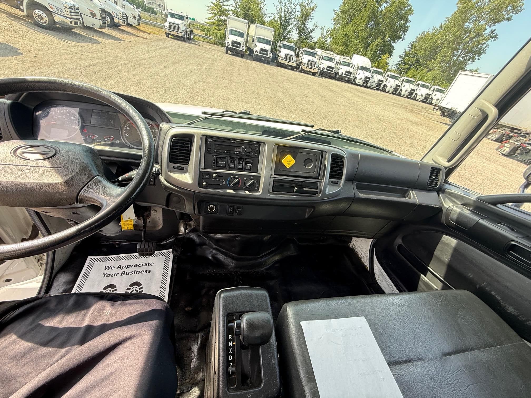 2020 HINO 338 115426 / BTS 1068 image 9