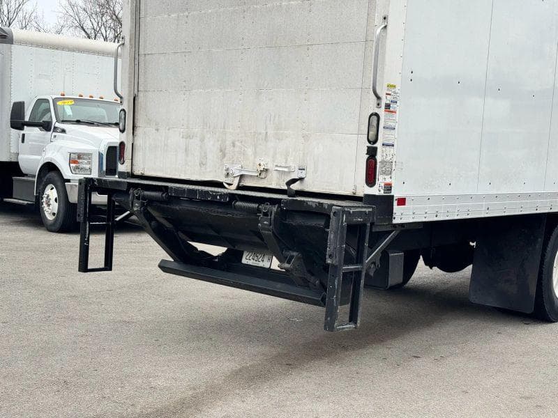 2020 International MV607 image 6