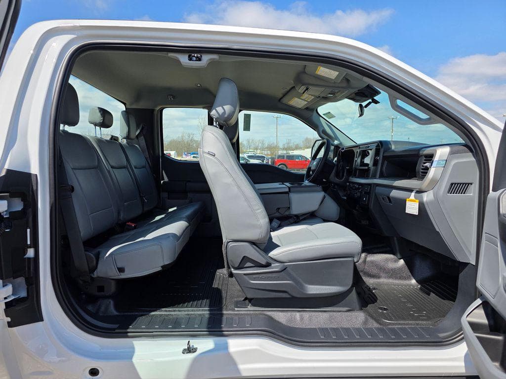 2026 Ford F-450SD XL DRW image 30
