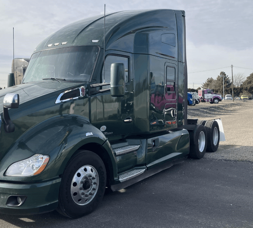 2020 Kenworth T680 image 2