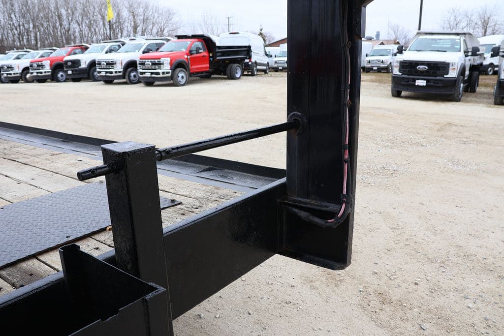 2018 Towmaster B 10D BIG TOW 10 TON GOOSENECK image 13
