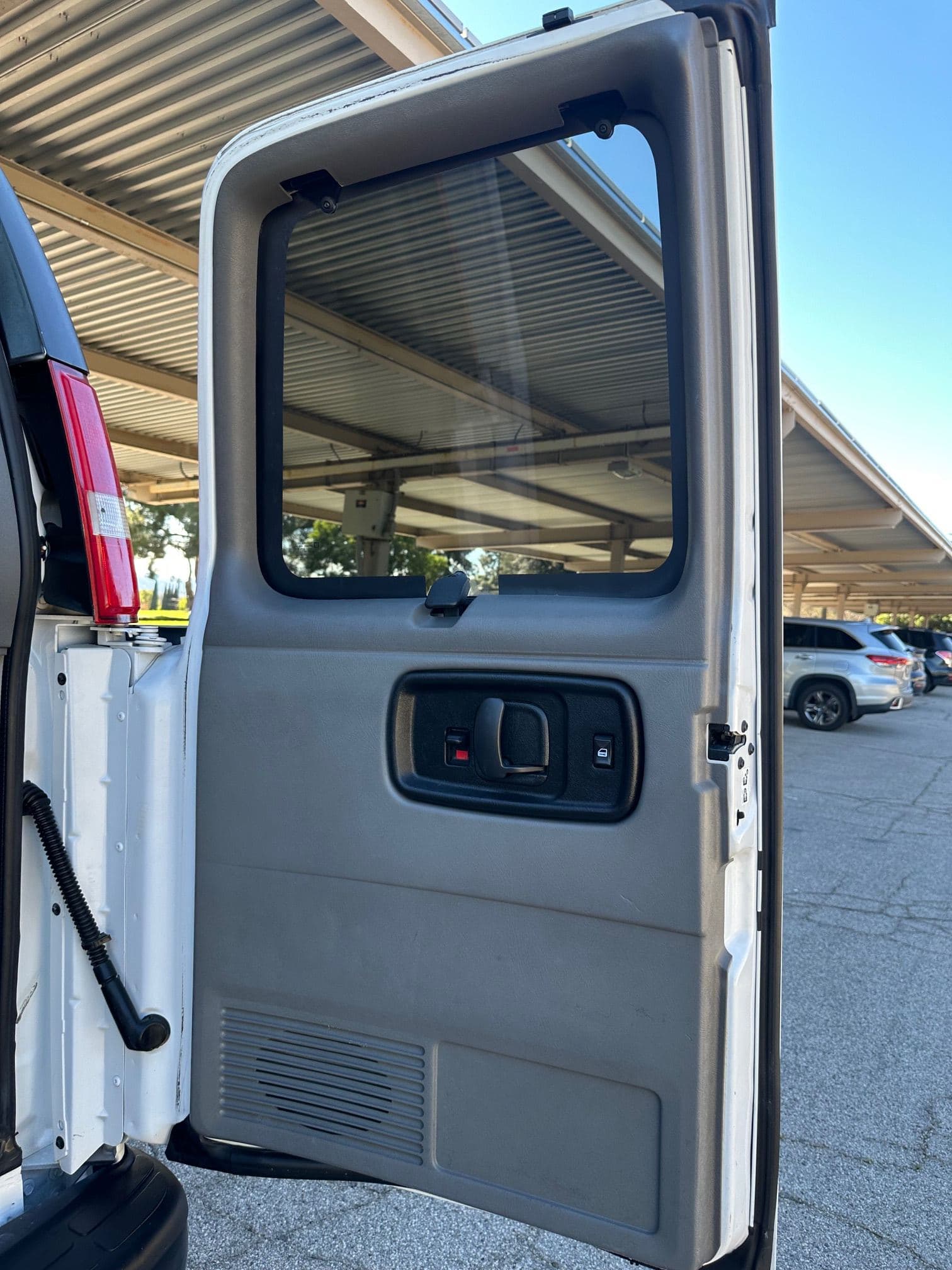 2019 CHEVROLET EXPRESS 3500 Quigley 4x4 Van 13480 image 31