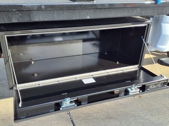 2024 Ford F550 SD image 24