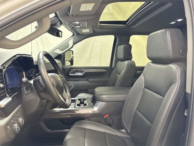 2024 Chevrolet Silverado 2500HD LTZ image 11