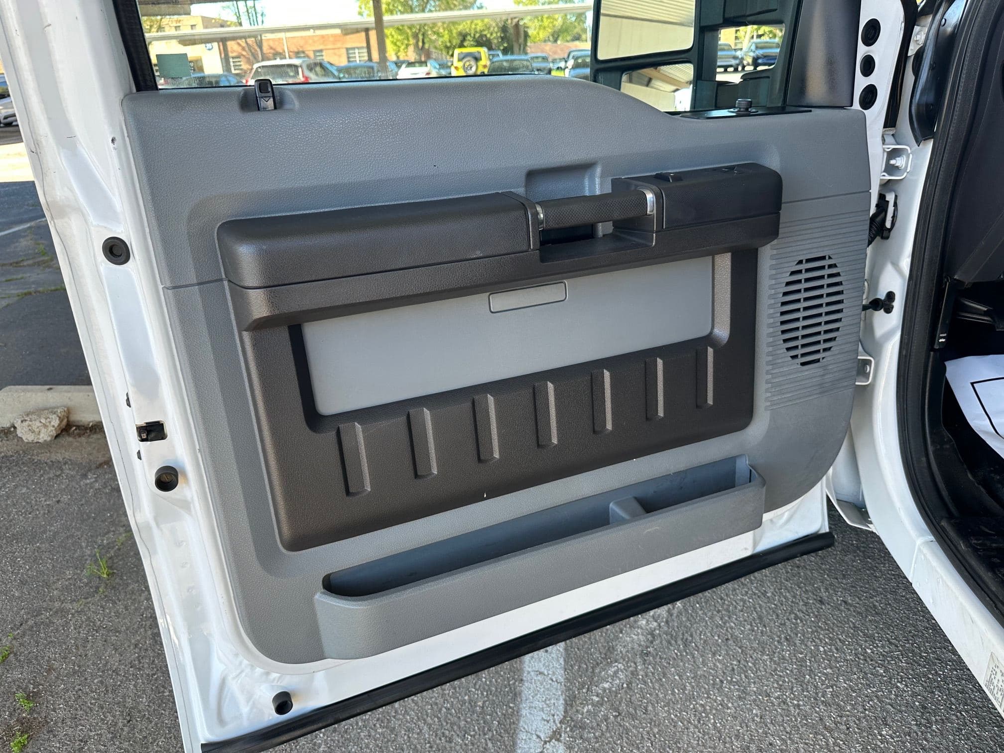 2011 FORD F250 SD Service Body with Liftgate 13497 image 25