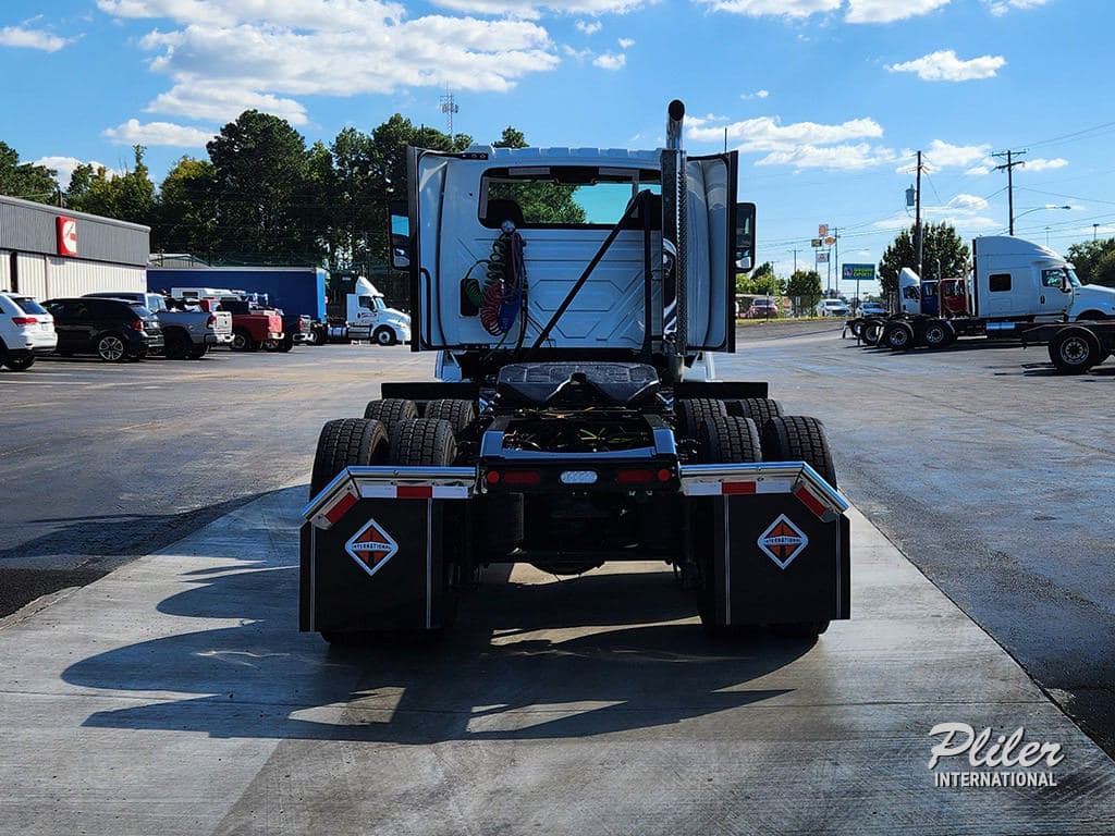 2025 INTERNATIONAL LT SN298703 image 6