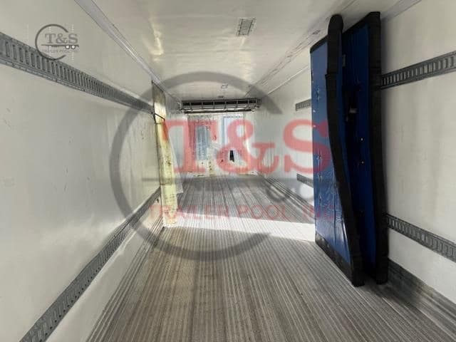 2017 HYUNDAI 48300 image 44