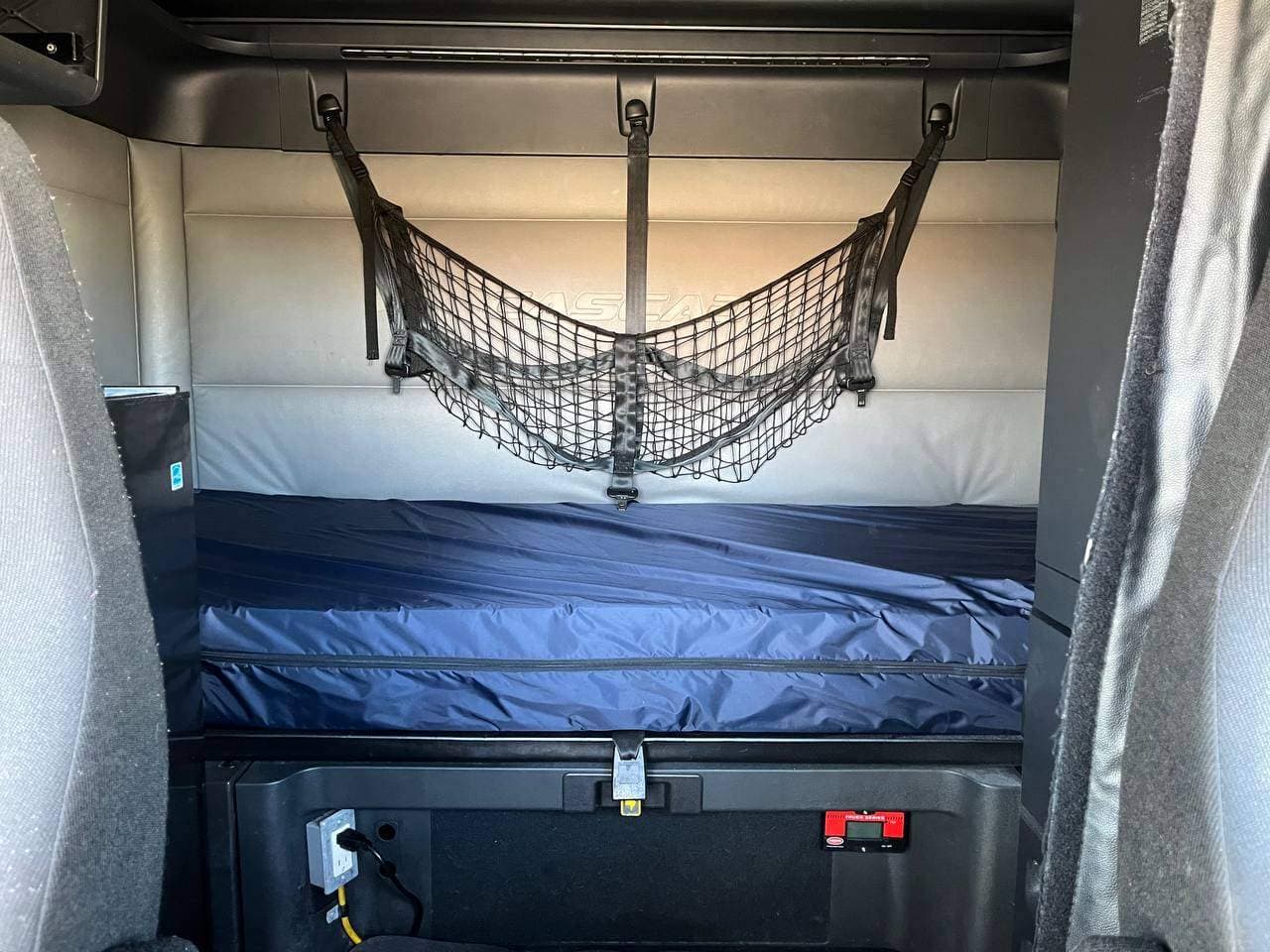 2022 Freightliner Cascadia image 14