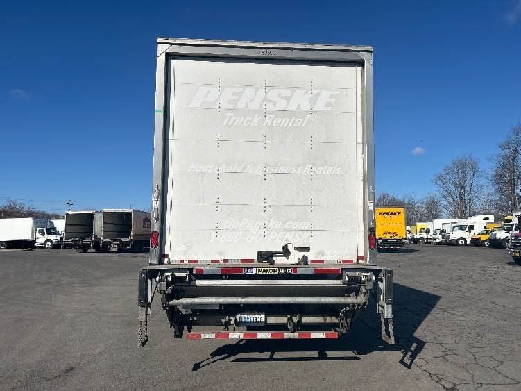 2022 International MV607 Box Truck - 220HP, 6 Speed Automatic, Roll up Door image 7