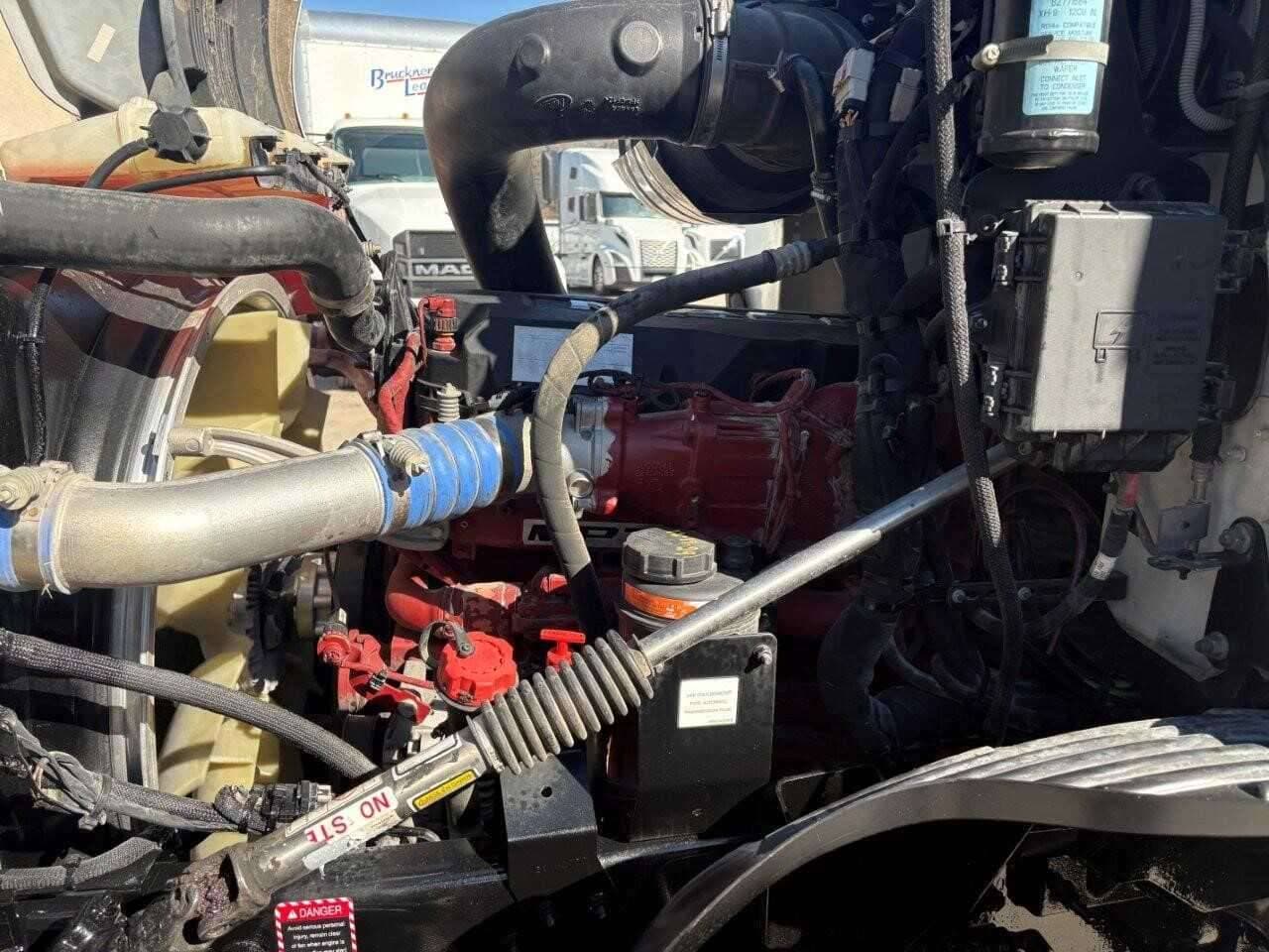 Used 2022 MACK ANTHEM Conventional - Day Cab in Bossier City, LA image 10
