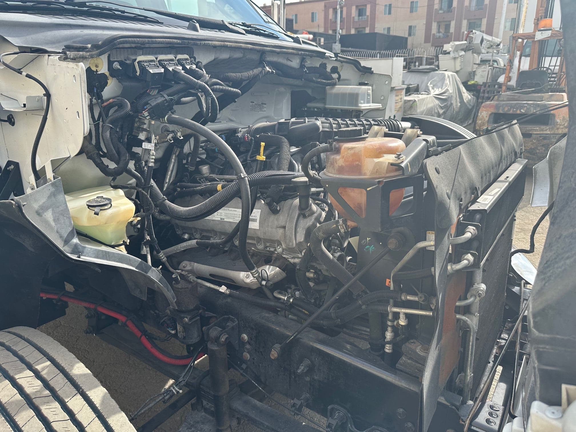 2015 FORD F650 SD Crew Cab Chipper Dump 13409 image 33