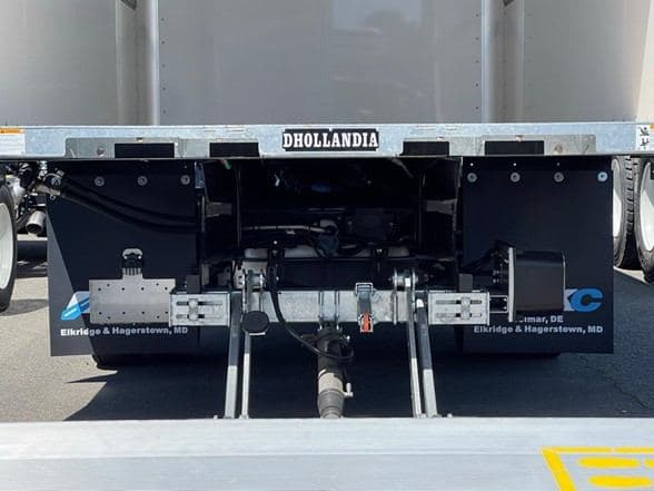 2024 Isuzu NPR HD image 15