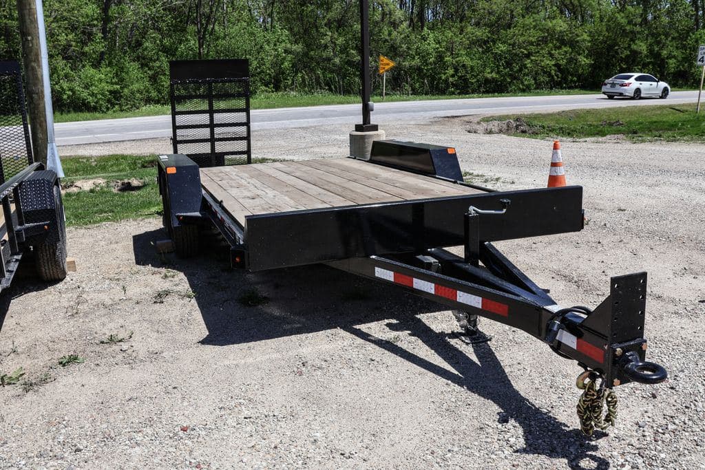 2025 Redi Haul Trailer RH12-17EB Skid Loader Eqiuiment Trailer image 12