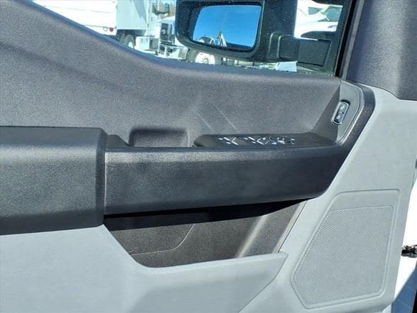 2026 Ford F450 XL SD image 19