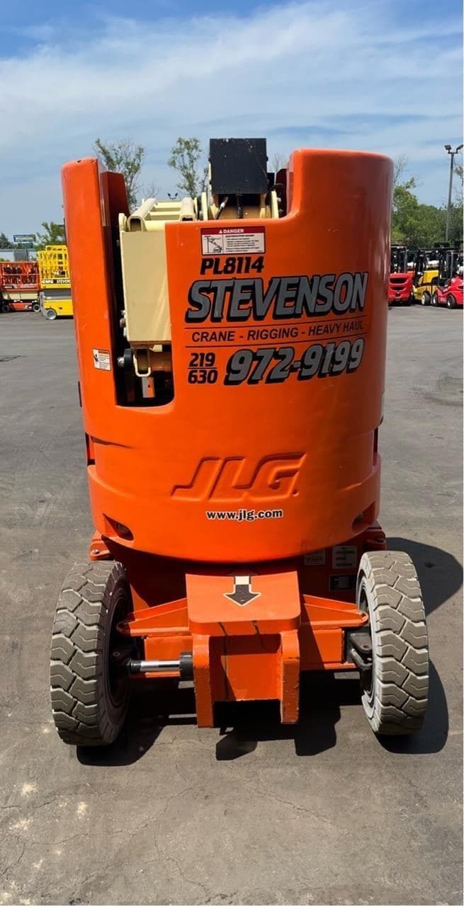 2015 JLG E300AJP PL8114 image 7