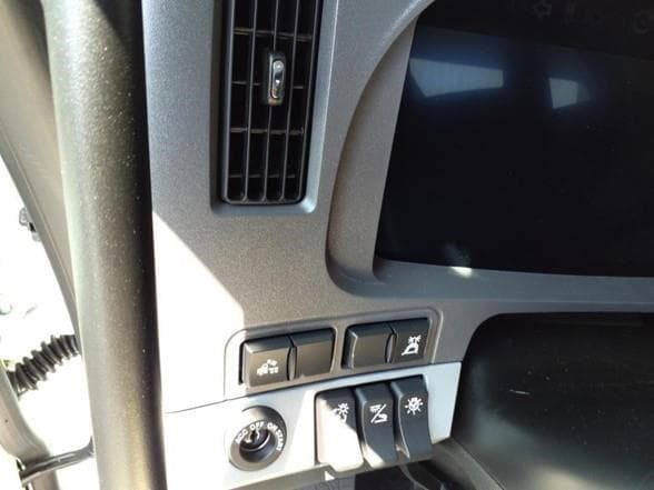 2026 Kenworth T880 image 16