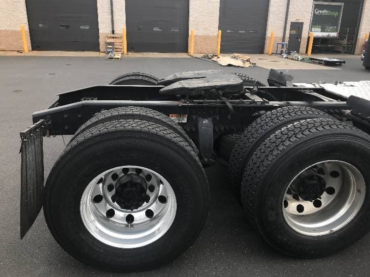 2021 Freightliner Cascadia image 3