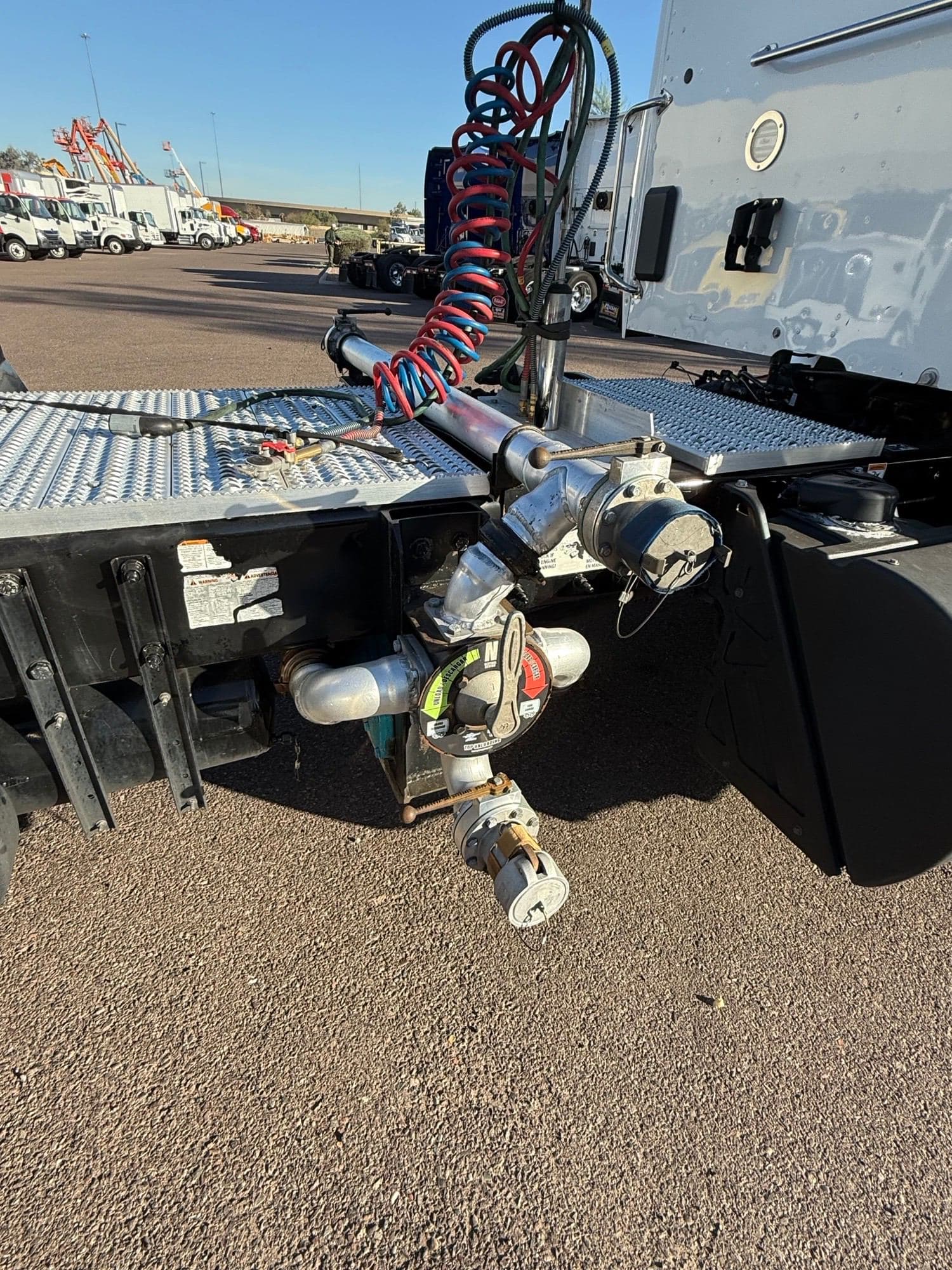 2023 Peterbilt 579 image 6