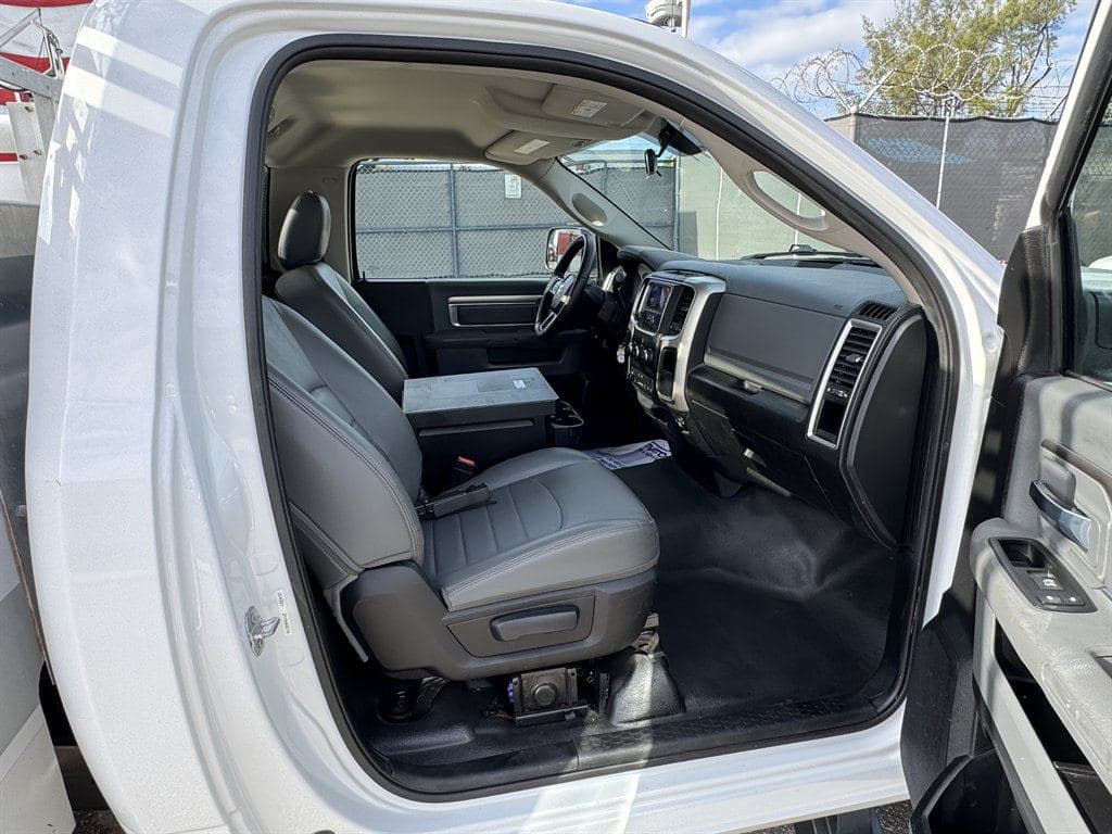 2016 Ram 3500 Tradesman image 50