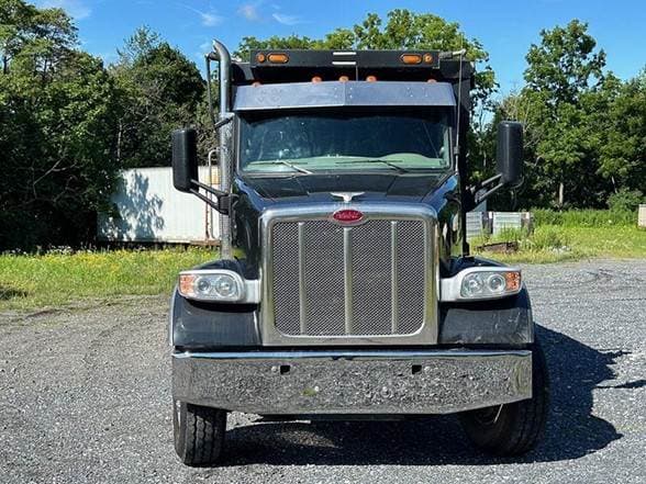 2021 Peterbilt 567 image 7