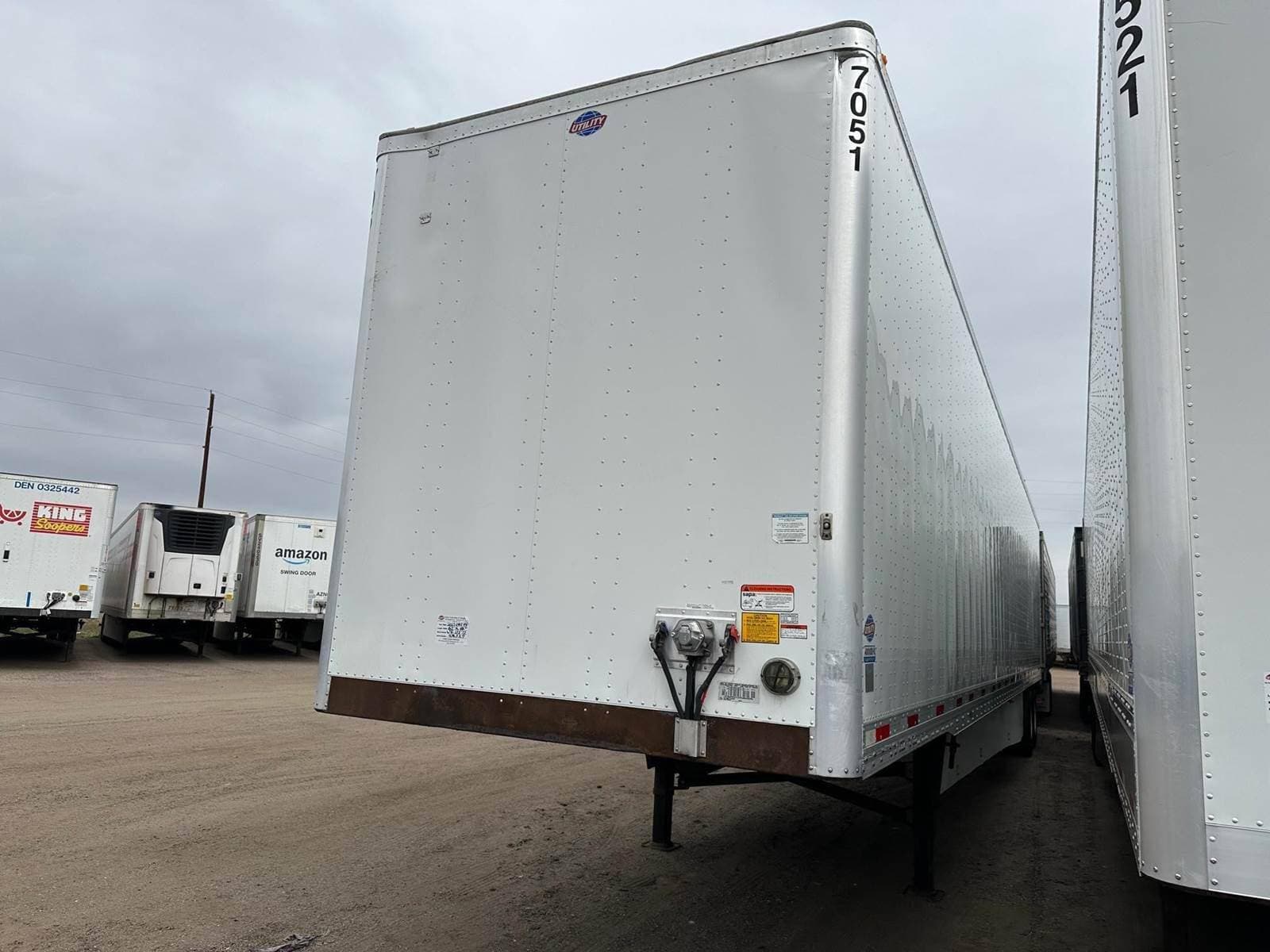 2018 Utility 4000DX 53 ft Dry Van Trailer image 2