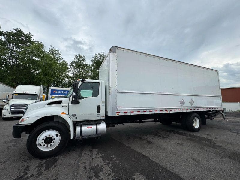 2019 International MV607 image 3