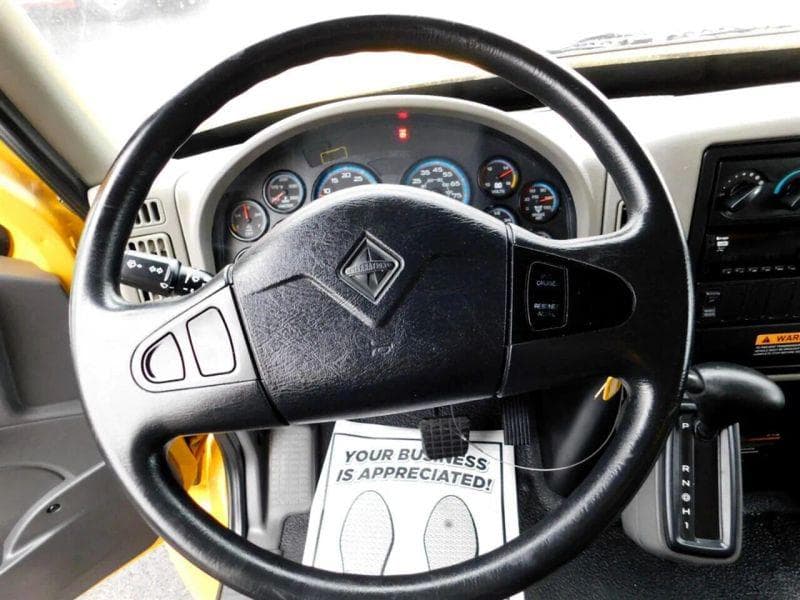 2019 International 4300 image 16