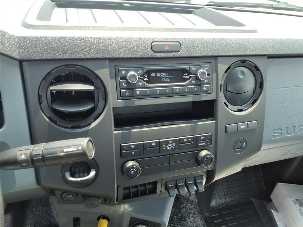 2027 Ford F750 SD image 15