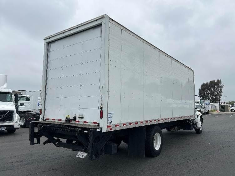 2022 International MV607 Box Truck - 220HP, 6 Speed Automatic, Roll up Door image 13